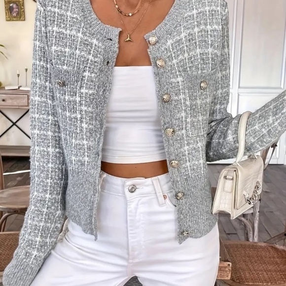 Crew Neck Cardigan Knitted Long Sleeve Side Pockets - Picture 3 of 3